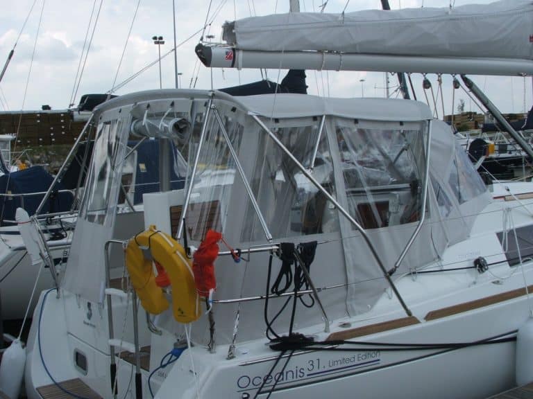 Beneteau Oceanis 31 Bimini Conversion