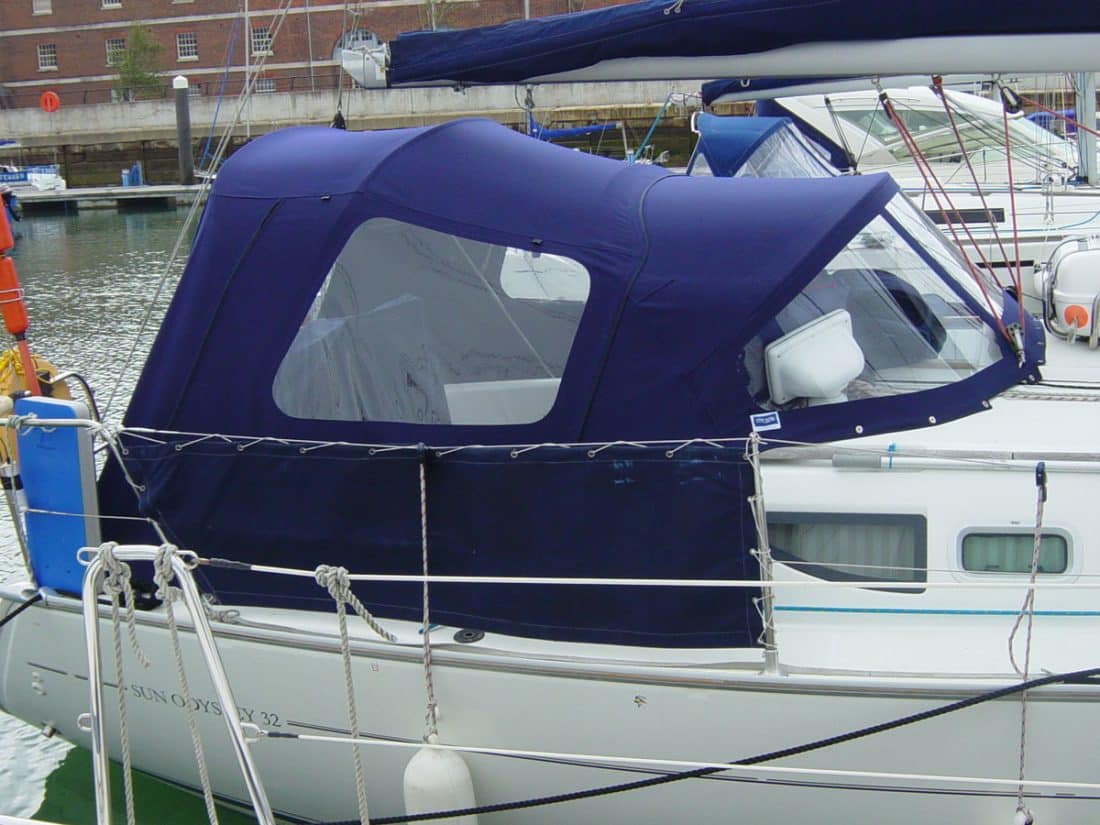 Jeanneau Sun Odyssey 32 Cockpit Enclosure