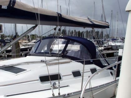 Beneteau Oceanis 323 custom sprayhood with stainless steel frame and durable marine fabric