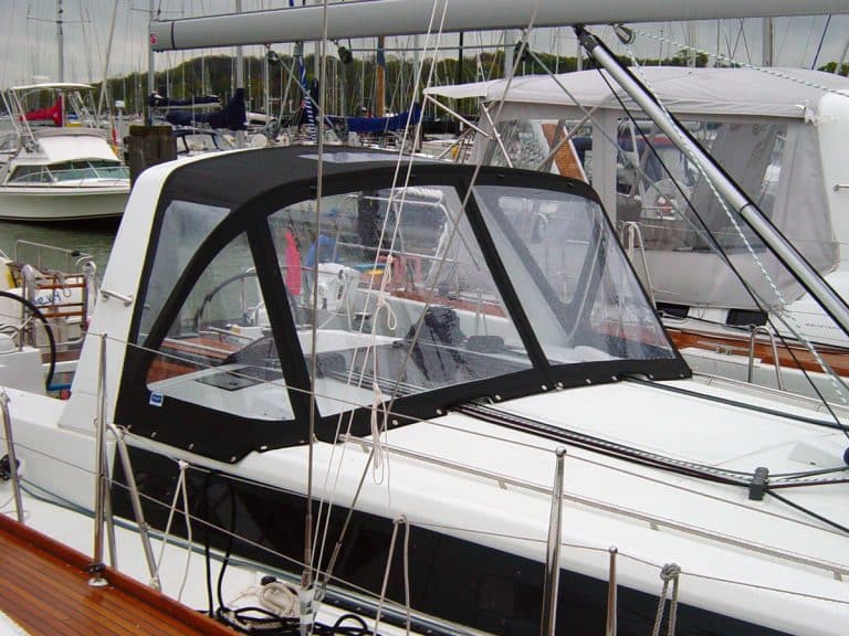 Beneteau Oceanis 41 Sprayhood