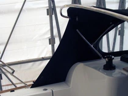 Jeanneau Sun Odyssey 33i Sprayhood extended aft 150mm