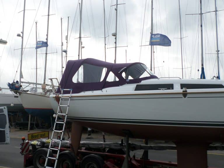 Hanse 315 Cockpit Enclosure
