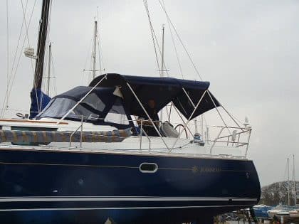 Jeanneau Sun Odyssey 43ds Bimini