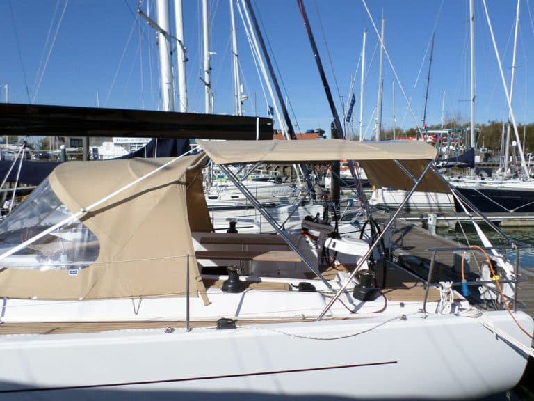 Hanse 575 Bimini, wider non-standard design
