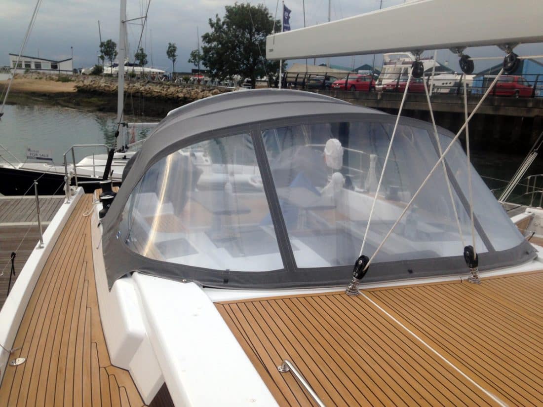Hanse 575 Sprayhood NEW STANDARD DESIGN, more curved design 157 and 162 inclusive and onwards