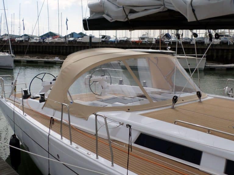 Hanse 575 Sprayhood