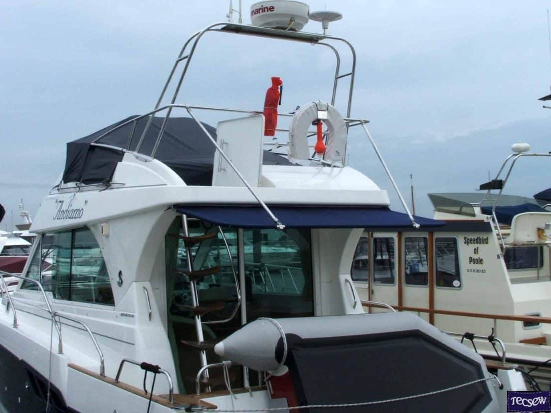 Beneteau Antares 9.80 Bimini