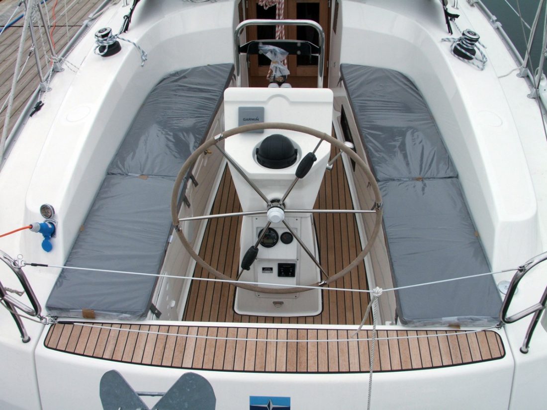 Bavaria Cruiser 32, 2013 Cockpit Cushions