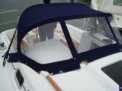 Beneteau Oceanis 311 Sprayhood
