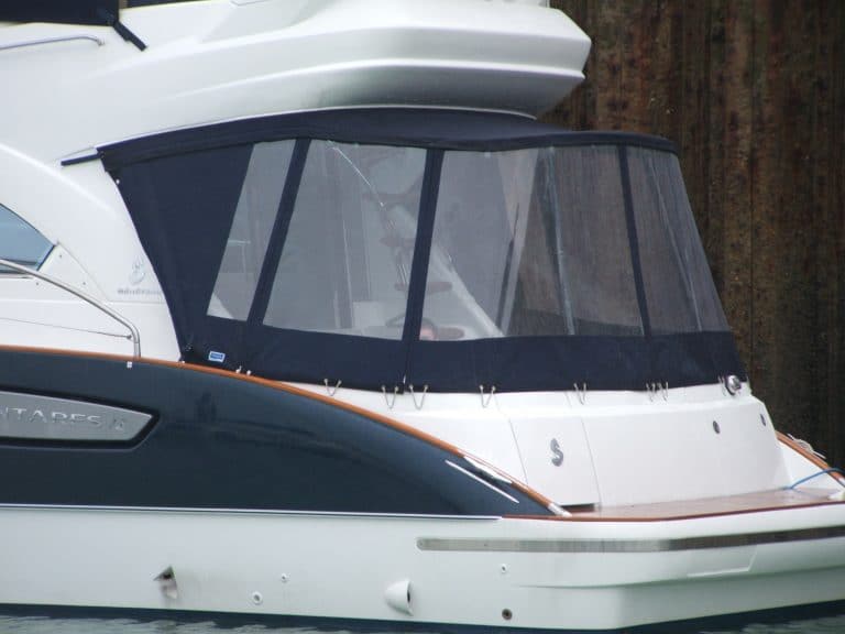 Beneteau Antares 12, Cockpit Enclosure