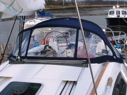 Beneteau Oceanis 40 sprayhood (14)