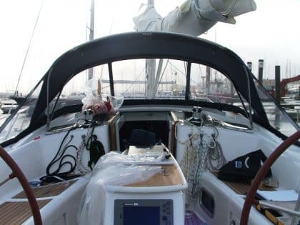 Beneteau Oceanis 40 sprayhood (16)