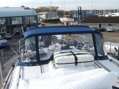 Grand Soleil 43 Sprayhood recover