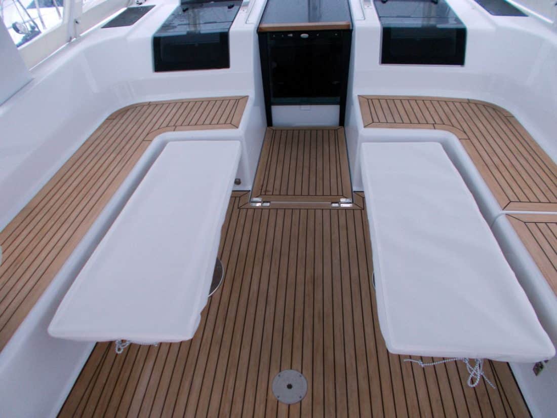 Hanse 588 Cockpit Table Covers