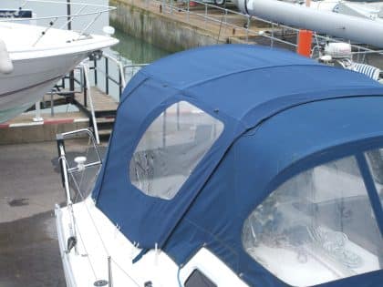 Dufour 32 Cpit Enc (2)