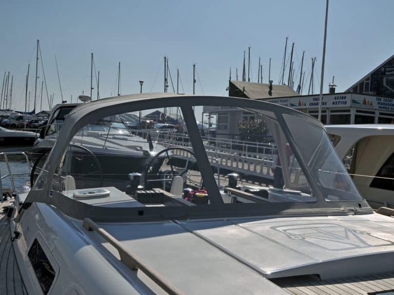 Dufour 40E Sprayhood