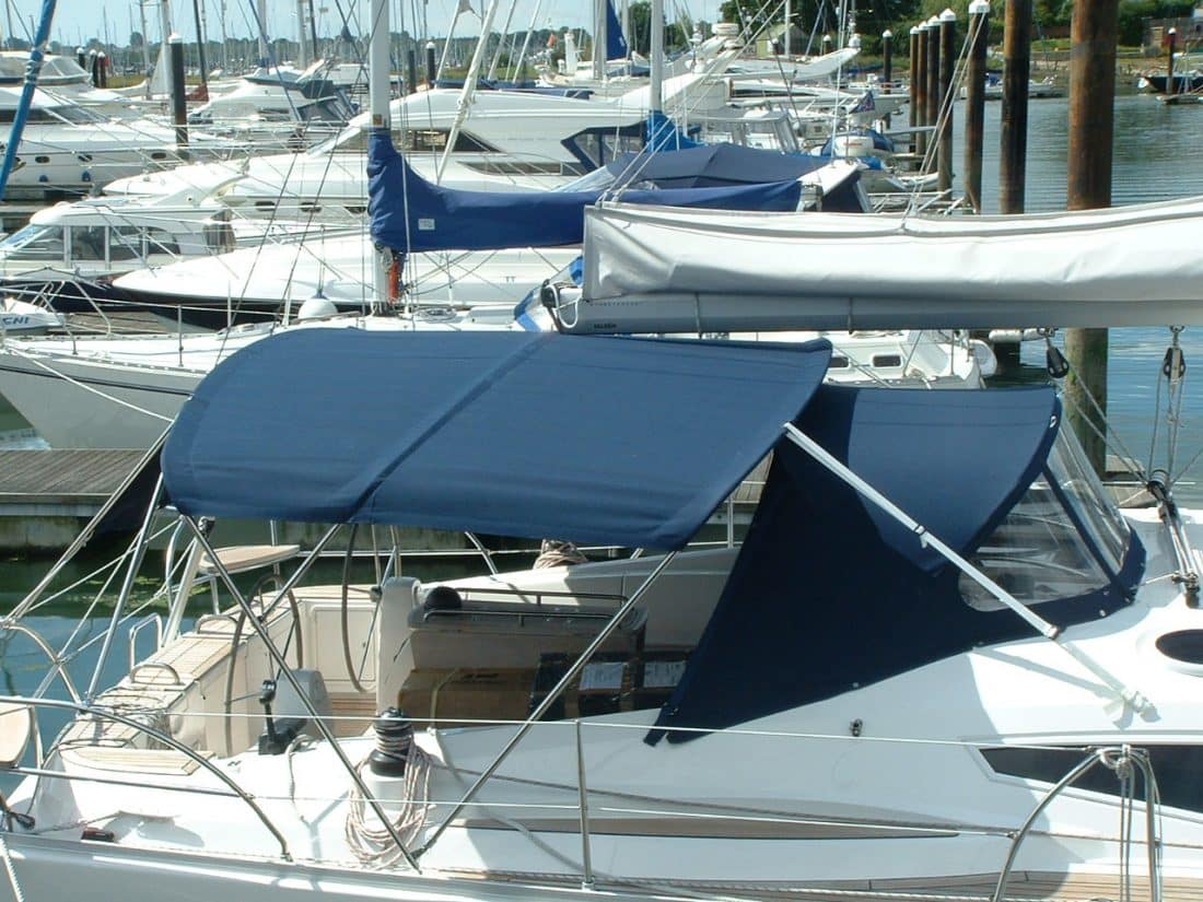 Elan 434 Bimini