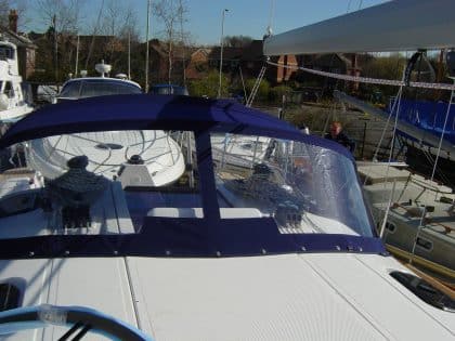 Elan 410 Sprayhood