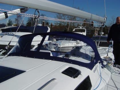 Elan 410 Sprayhood