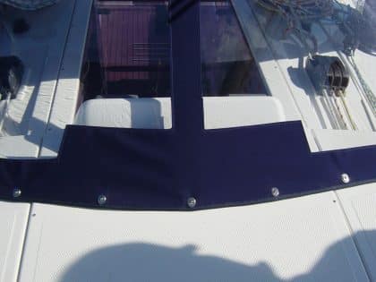 Elan 410 Sprayhood