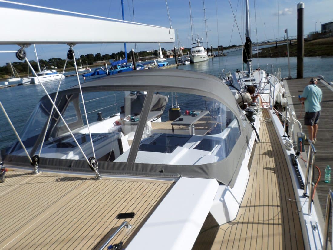 Hanse 588 Sprayhood