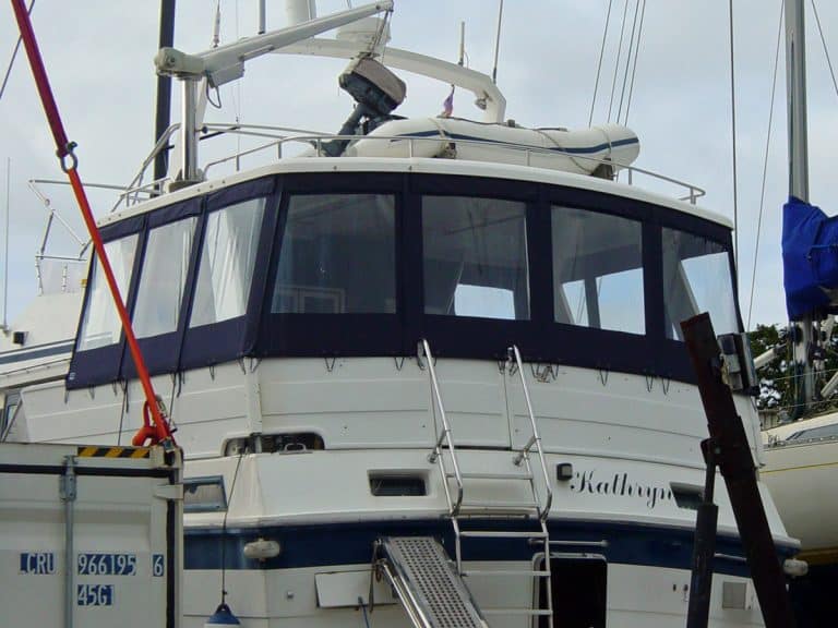 Hi-Star 48 Cockpit Enclosure