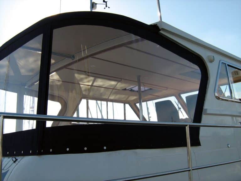 Hound 61 Motor Boat Cockpit Enclosure