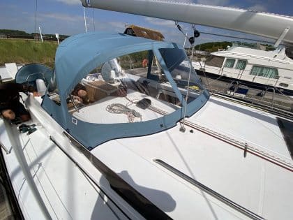 Jeanneau Sun Odyssey 440 Sprayhood