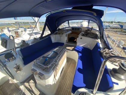 Southerly 42rs/rst up to boat 35, 3 bar sprayhood