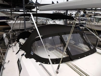 Bavaria Cruiser 37, 2014 model Bimini