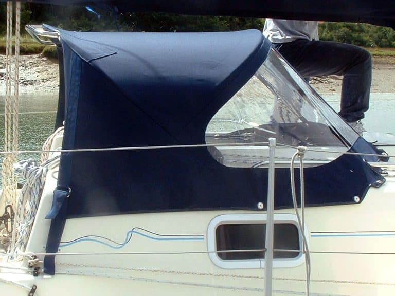 Red Fox Vision Sprayhood