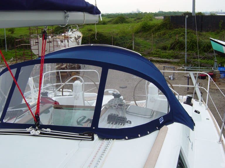 Jeanneau Sun Odyssey 39i Sprayhood