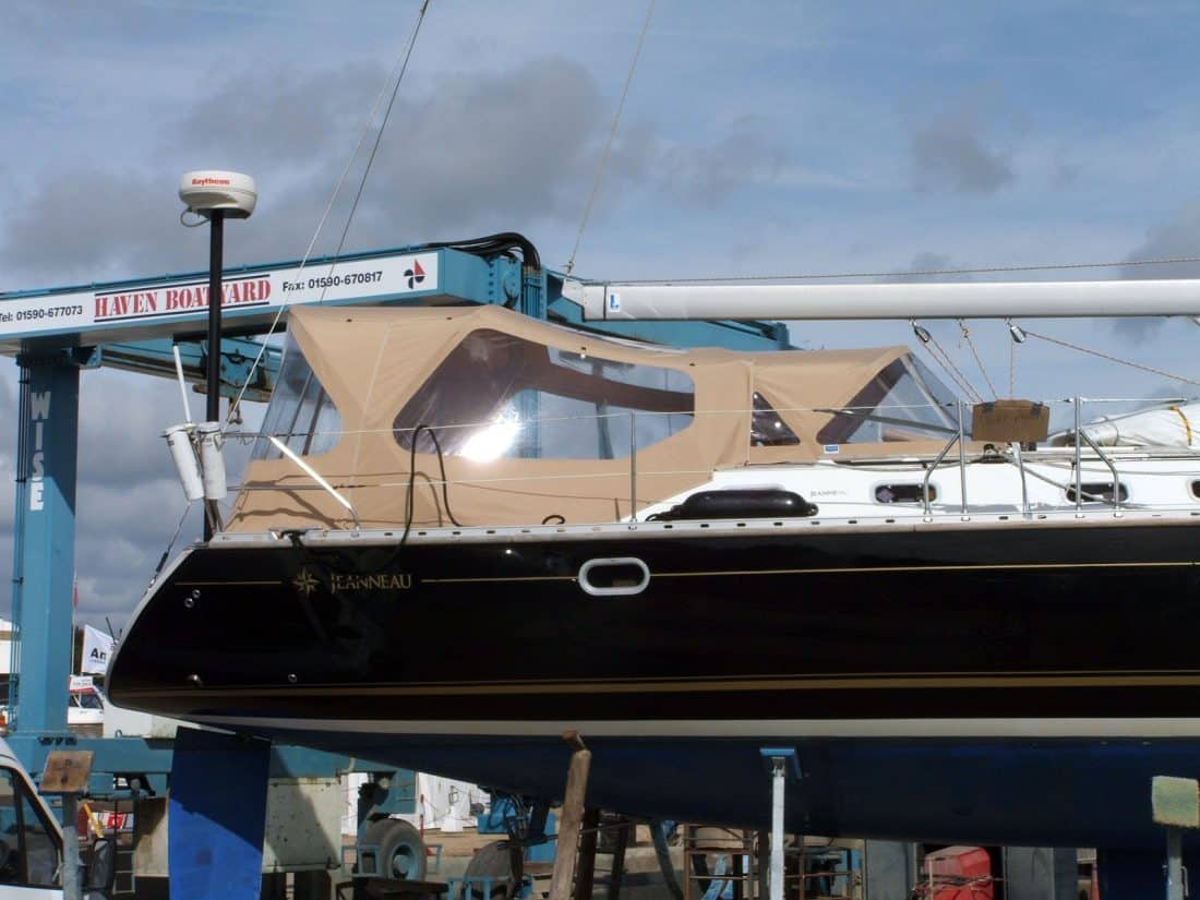 Jeanneau Sun Odyssey 45.2 Cockpit Enclosure, design 2