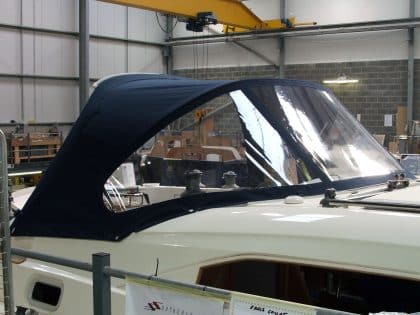 Southerly 38 Sprayhood, high model