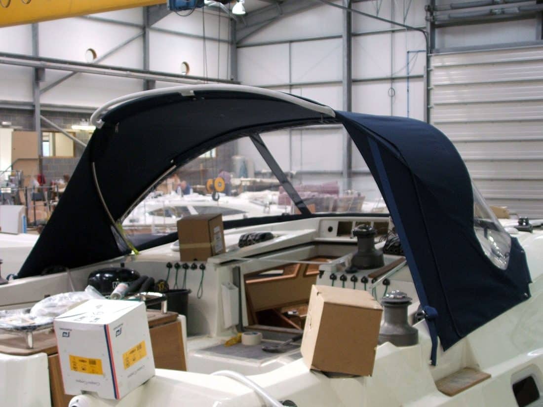 Southerly 38 Sprayhood, high model