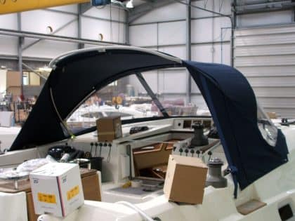 Southerly 38 Sprayhood, high model