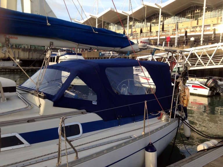 Comar Comet 460 Cockpit Enclosure fitted to Tecsew Sprayhood