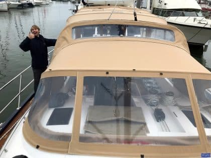 discovery 54 bimini conversion fitted to tecsew bimini 5