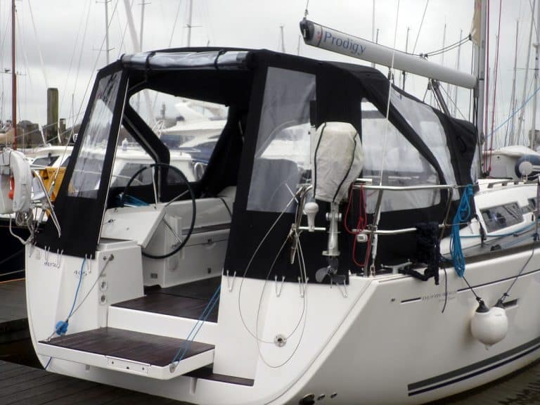 Dufour 405 Cockpit Enclosure