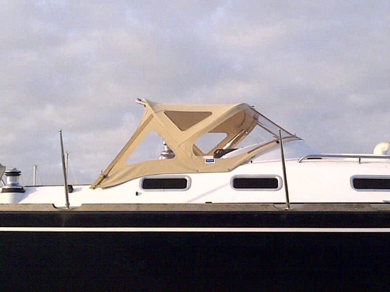 Fingulf 37 Sprayhood