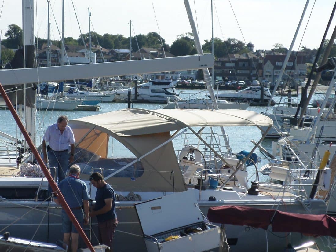 Hanse 575 Narrow standard Bimini