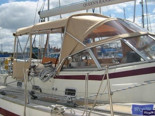 Najad 520 Bimini Conversion_5