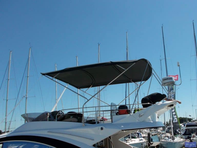 Beneteau GT49 Flybridge Bimini_4
