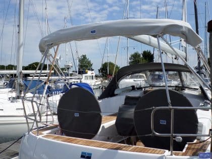 Bavaria Cruiser 37, 2014 model Bimini_13