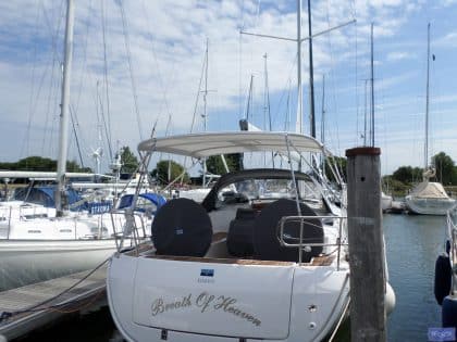 Bavaria Cruiser 37, 2014 model Bimini_4