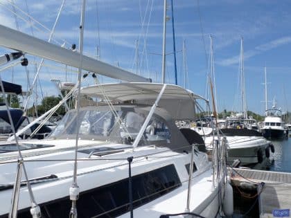 Bavaria Cruiser 37, 2014 model Bimini_6