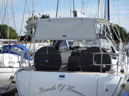 Bavaria Cruiser 37, 2014 model Bimini_8