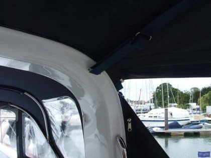 Beneteau Oceanis 55 Bimini_11