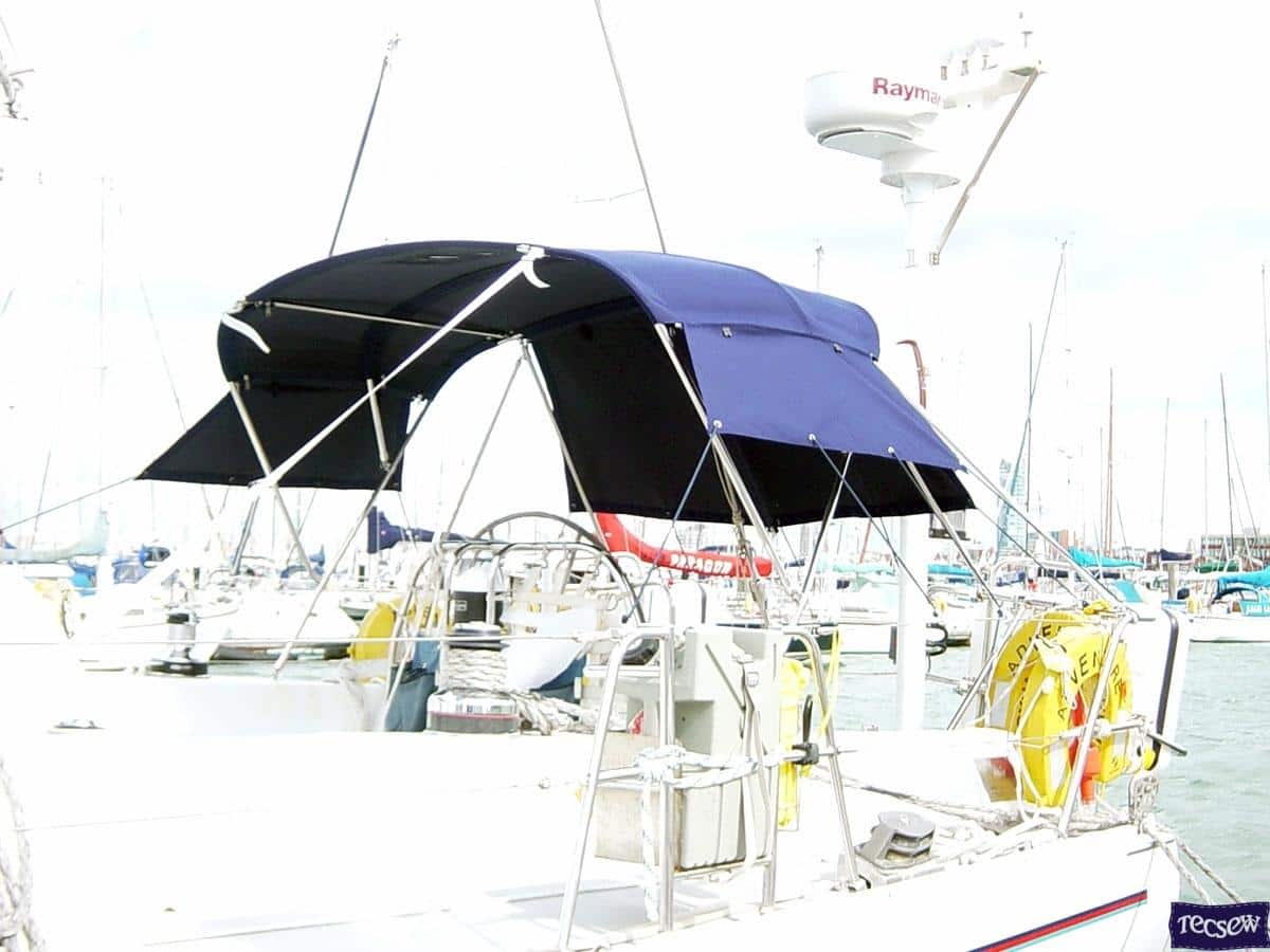 Challenger 67 Helm Bimini with optional side curtains - Tecsew