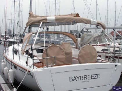 Hanse 385 Bimini